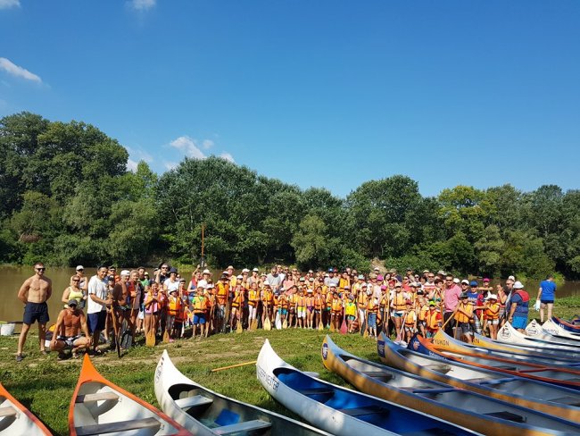 Családi hétvégi vízitúra a Bodrogon