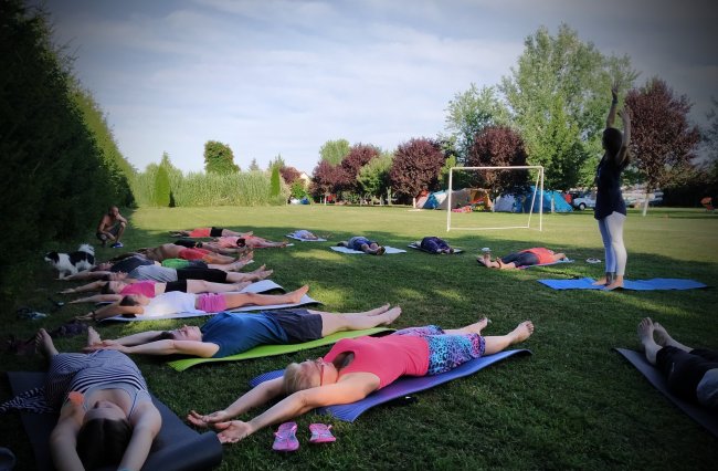 Egyetemisták vízitúrája a Tiszán és az Öreg-Túron